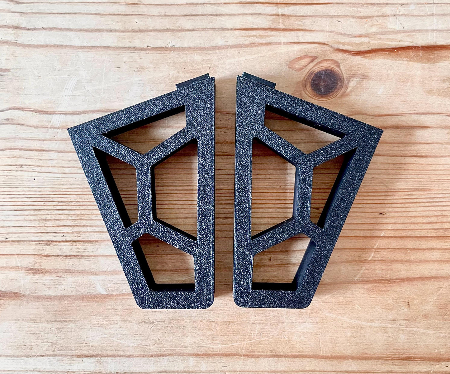 3D Printed Stand Legs for Teenage Engineering EP-133 KO II